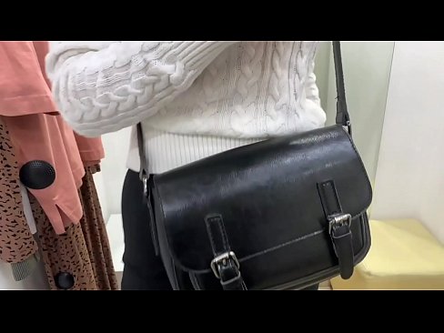 ❤️ Publiekelijke masturbatie van jonge teef FeralBerry met een dildo in de paskamer ️❌ Homemade porno at us nl.pinkporno.ru ﹏